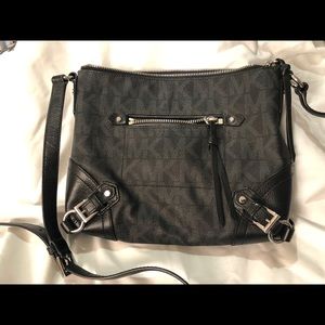Michael Kors messenger bag black w/silver hardware